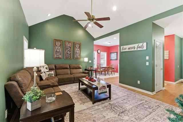 1122 Whispering Hills Drive, Bremen, GA 30110