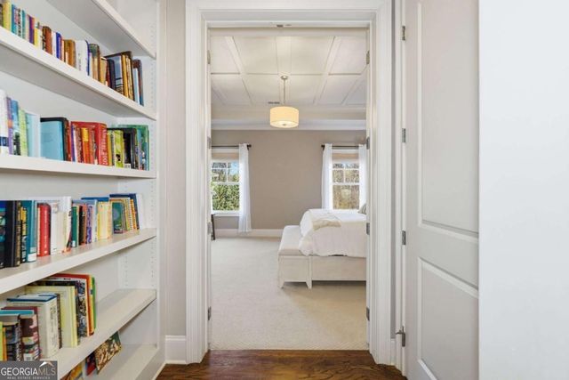 2085 Bellrick Road NW, Atlanta, GA 30318