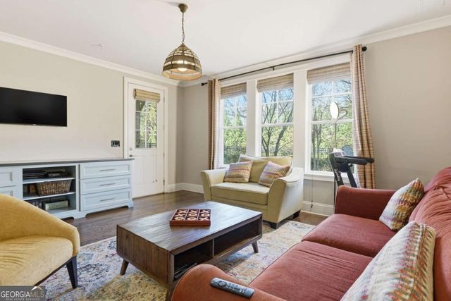 2085 Bellrick Road NW, Atlanta, GA 30318