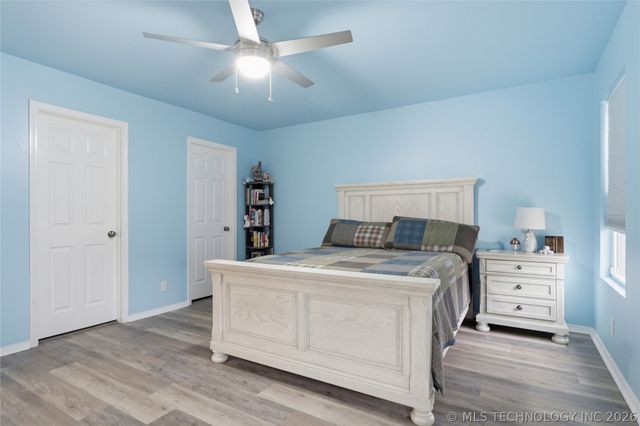 5770 E 146th Place S, Bixby, OK 74008