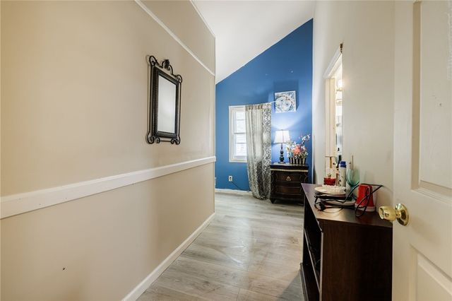 39 Woodward Street, Rochester, NY 14605
