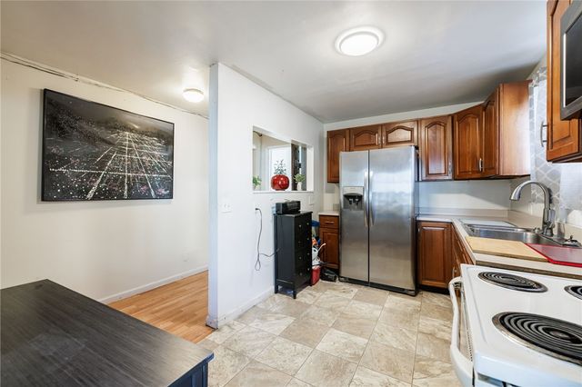 39 Woodward Street, Rochester, NY 14605