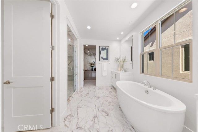 168 Somera, Irvine, CA 92602