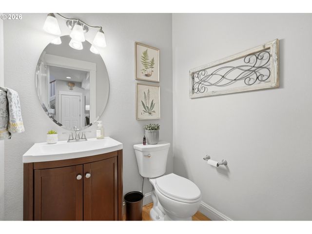11037 Se RIMROCK Dr, Happy Valley, OR 97086