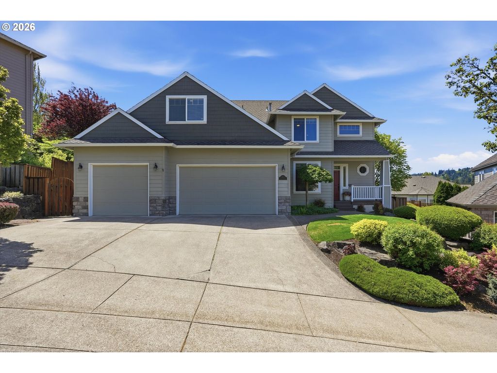 11037 Se RIMROCK Dr, Happy Valley, OR 97086