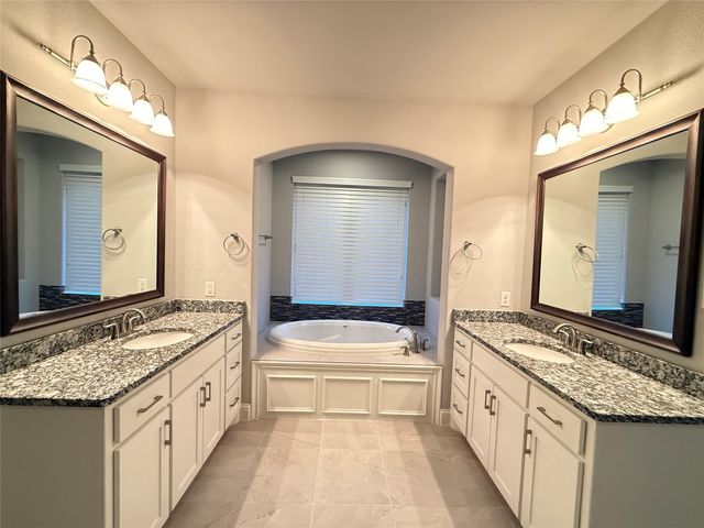 11818 Antler Drive, Frisco, TX 75035