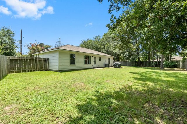 16305 Many Trees Lane, Conroe, TX 77302
