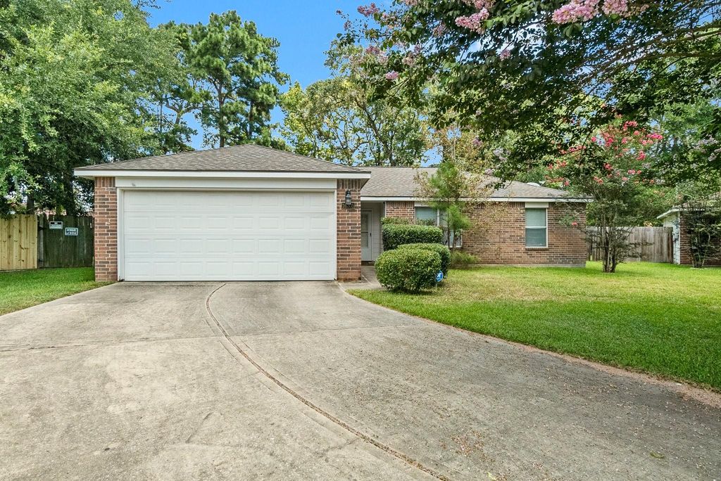 16305 Many Trees Lane, Conroe, TX 77302