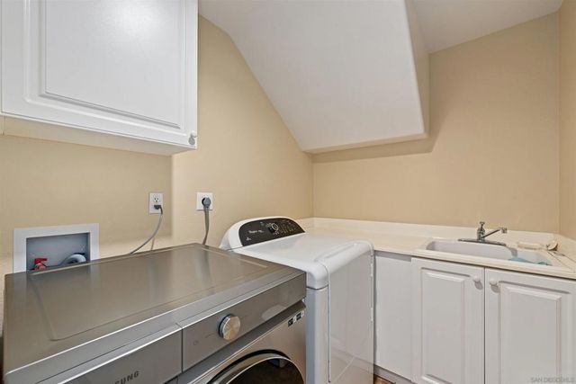 11979 Caneridge Rd, San Diego, CA 92128