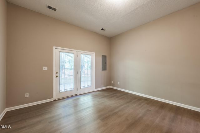 936 S Fifth Street, Mebane, NC 27302