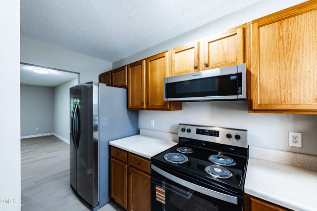 936 S Fifth Street, Mebane, NC 27302