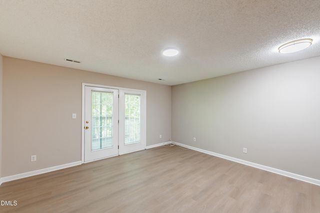 936 S Fifth Street, Mebane, NC 27302