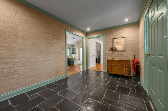 105 Old Farm Road, Richmond, KY 40475