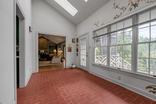 105 Old Farm Road, Richmond, KY 40475