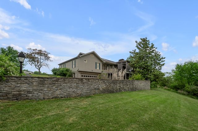 105 Old Farm Road, Richmond, KY 40475