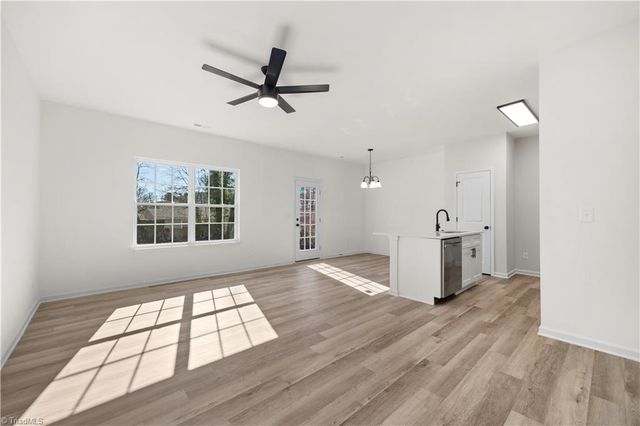 537 Flint Avenue, High Point, NC 27260