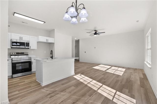 537 Flint Avenue, High Point, NC 27260