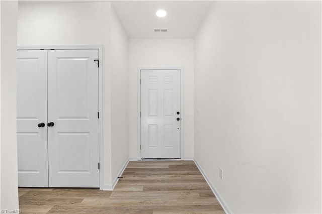 537 Flint Avenue, High Point, NC 27260