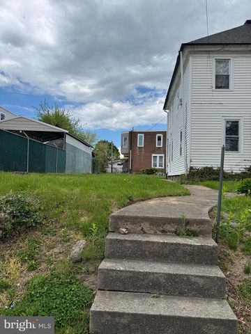 301 W OLNEY AVE, Philadelphia, PA 19120