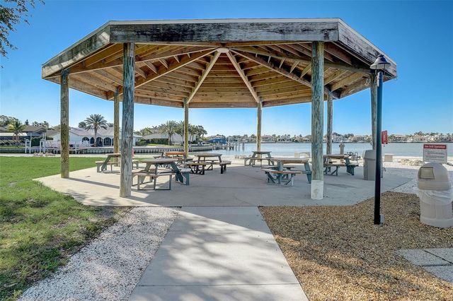 5108 BRITTANY DRIVE S 205, St Petersburg, FL 33715
