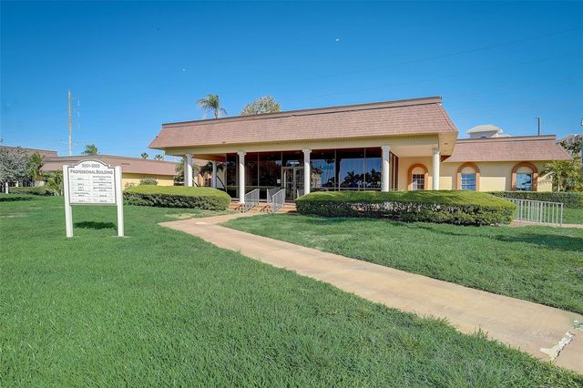 5108 BRITTANY DRIVE S 205, St Petersburg, FL 33715