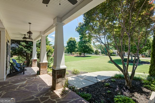 221 Chasewood Lane, Senoia, GA 30276
