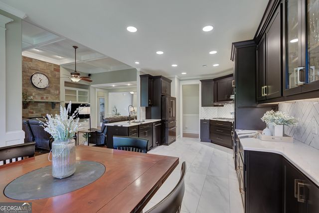221 Chasewood Lane, Senoia, GA 30276