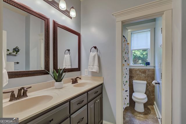221 Chasewood Lane, Senoia, GA 30276