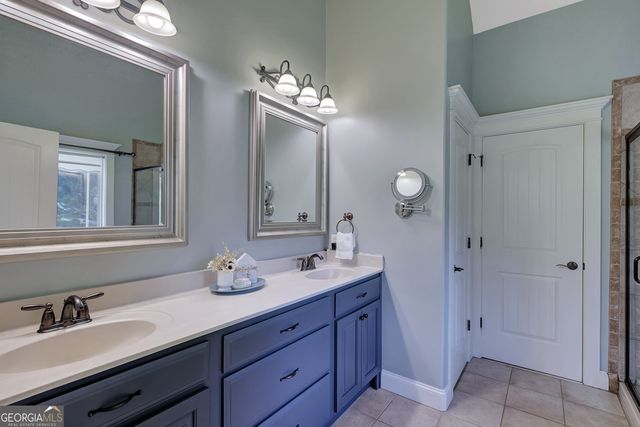 221 Chasewood Lane, Senoia, GA 30276