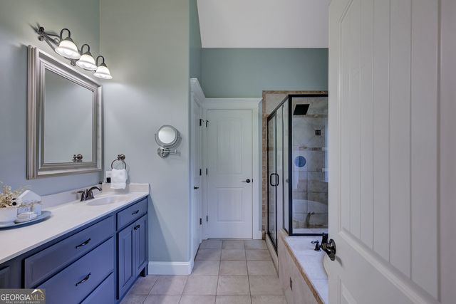 221 Chasewood Lane, Senoia, GA 30276