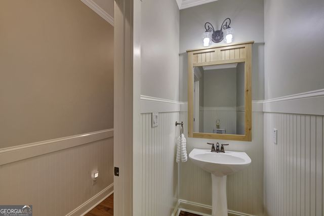 221 Chasewood Lane, Senoia, GA 30276