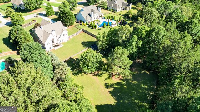 221 Chasewood Lane, Senoia, GA 30276