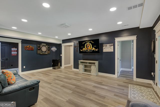 221 Chasewood Lane, Senoia, GA 30276