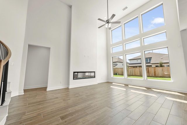 12423 Big Pine Creek Drive, Cypress, TX 77433