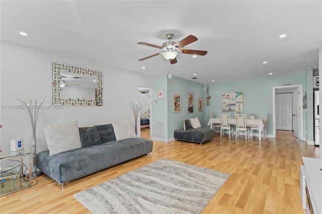 7440 Fillmore Street, Hollywood, FL 33024