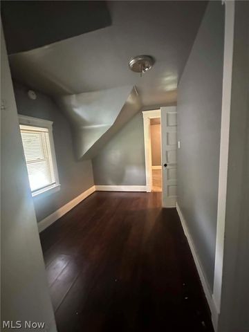 4263 E 163 Street, Cleveland, OH 44128