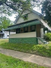 4263 E 163 Street, Cleveland, OH 44128
