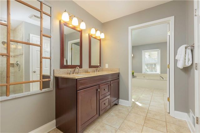 285 Seventeenth Fairway, Roswell, GA 30076