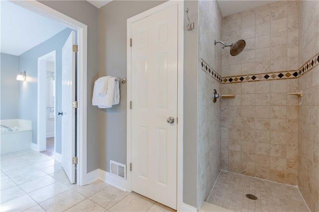 285 Seventeenth Fairway, Roswell, GA 30076