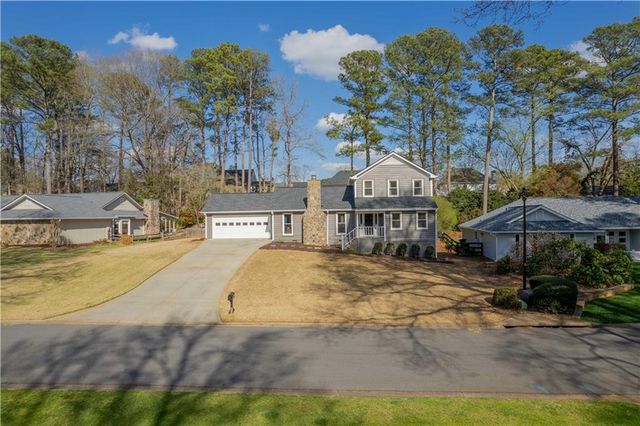 285 Seventeenth Fairway, Roswell, GA 30076