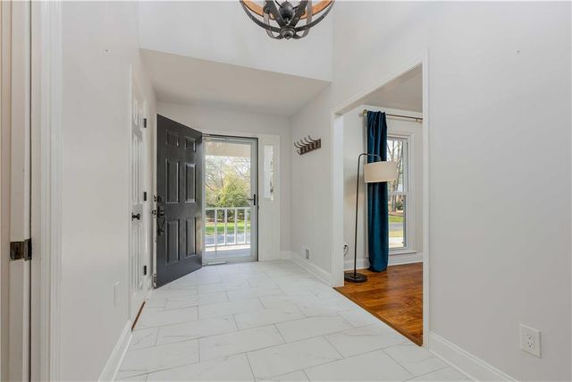 285 Seventeenth Fairway, Roswell, GA 30076