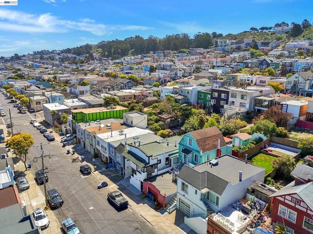 1047 Hanover, Daly City, CA 94014