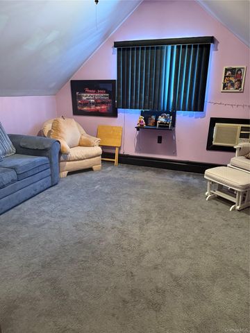 52 Kime Avenue, North Babylon, NY 11703