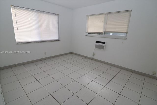 59 NW 37th Street 5, Oakland Park, FL 33309