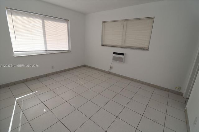 59 NW 37th Street 5, Oakland Park, FL 33309