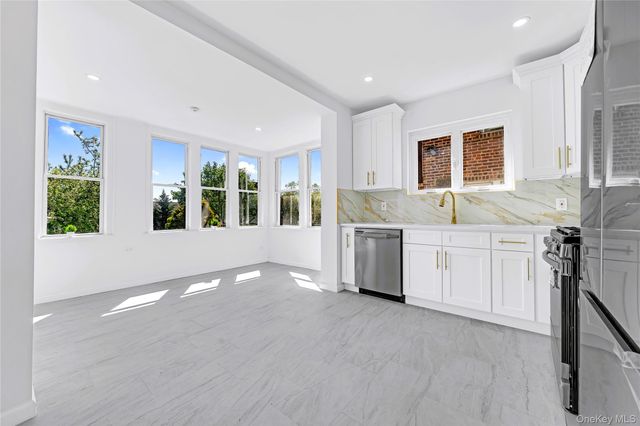 5618 Sylvan Avenue, Bronx, NY 10471