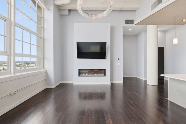 2600 W 7th Street 1827, Fort Worth, TX 76107
