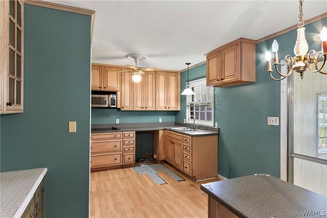 2210 Lavera Drive, Tuscaloosa, AL 35404