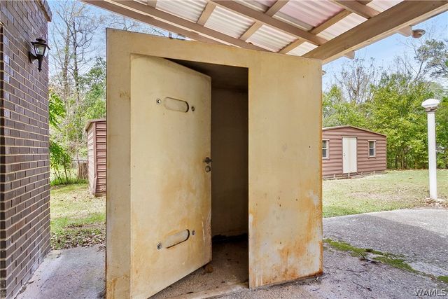 2210 Lavera Drive, Tuscaloosa, AL 35404