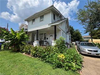 974 Philpotts RD, Norfolk, VA 23513